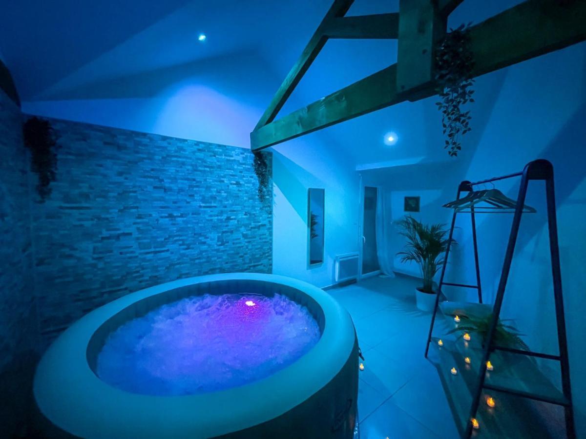 Un Cocon Pour 2 Ou 4 - Merignac -Jacuzzi - Netflix - Tram A 아파트 외부 사진